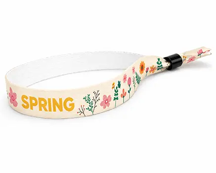 Pulseras para festivales con flores en tonos amarillos