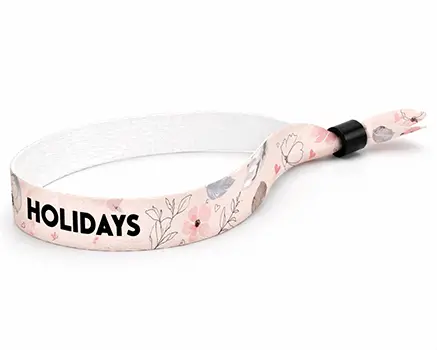Pulseras para festivales con flores en tonos rosas