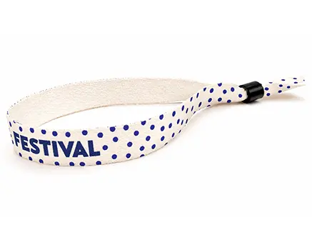 Pulseras para festivales con lunares azules