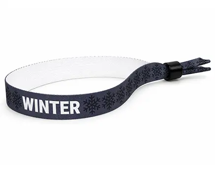 Pulseras para festivales oscuras con copos de nieve